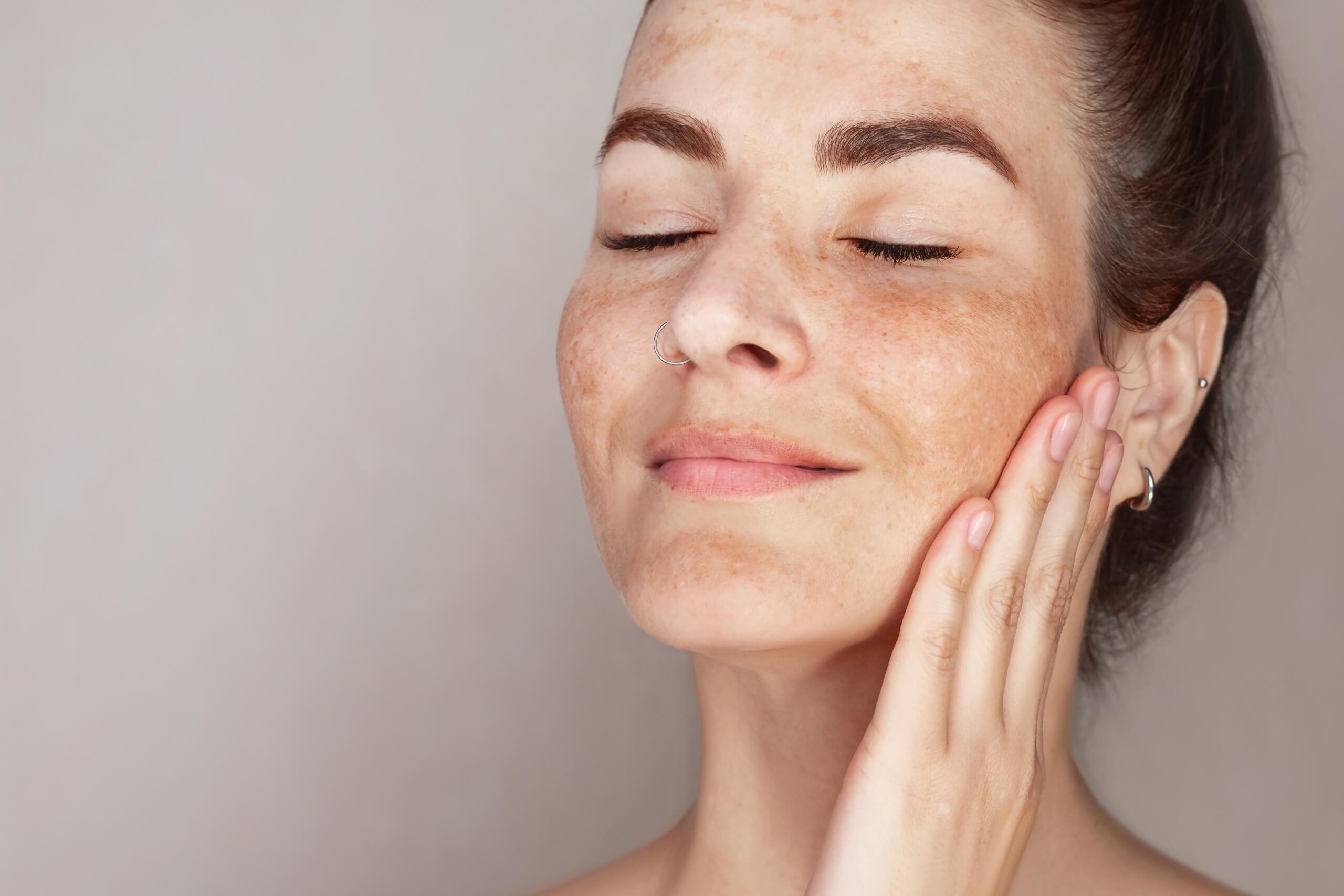 Community-FAQ: Eure Top-Fragen zu Niacinamid & Aloe Vera